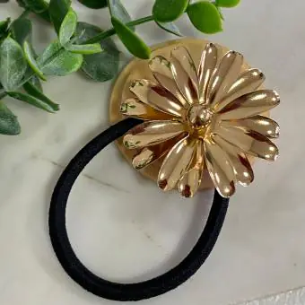Elástico de cabelo flor margarida dourada